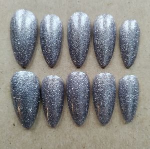 Custom Handmade Press On Nails